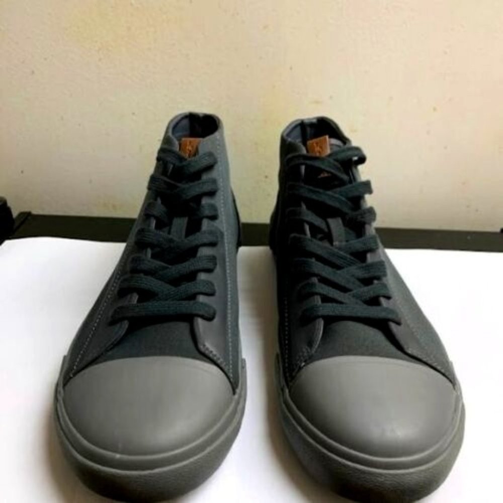 Ben Sherman Jim Men's Canvas High-Top Chukka Sneaker Gray Size 11.5 New in Box